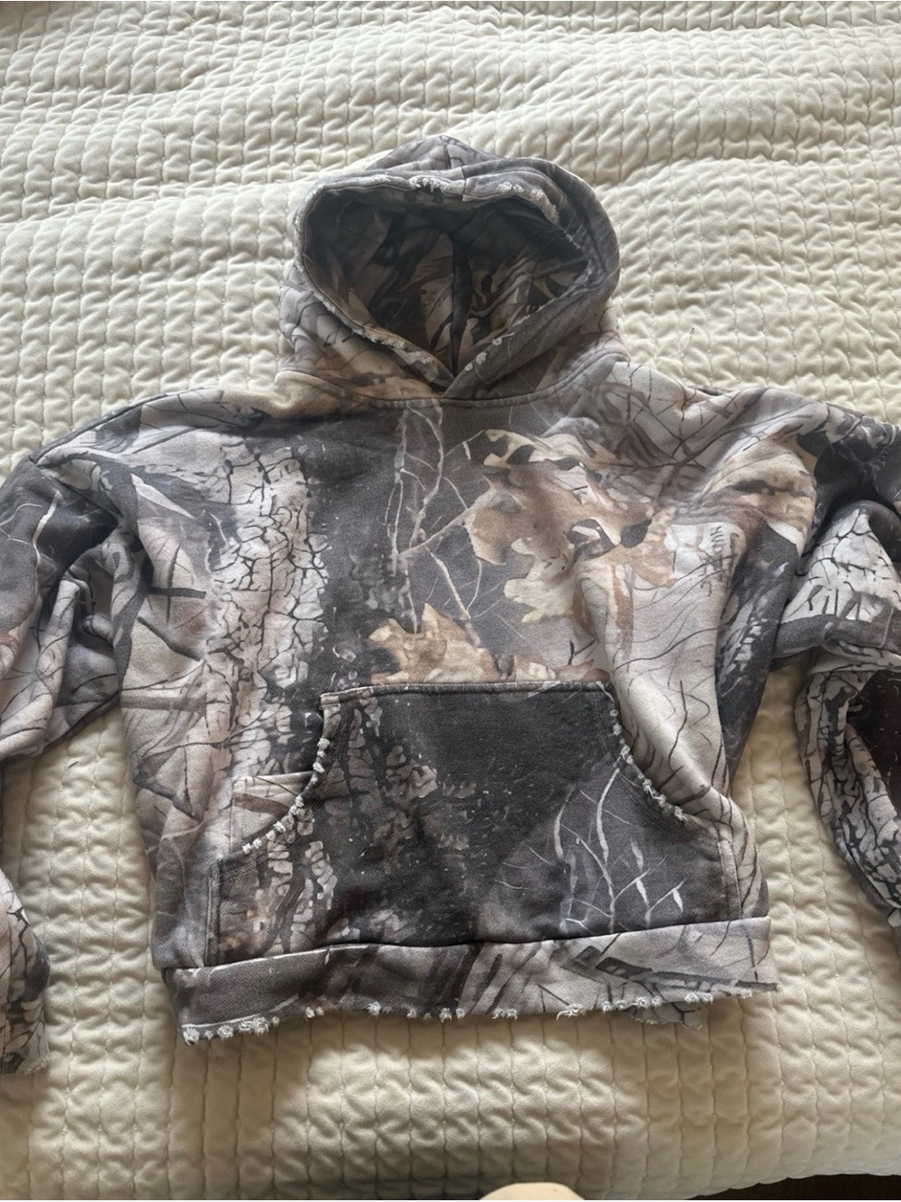 Women’s camo hoodie